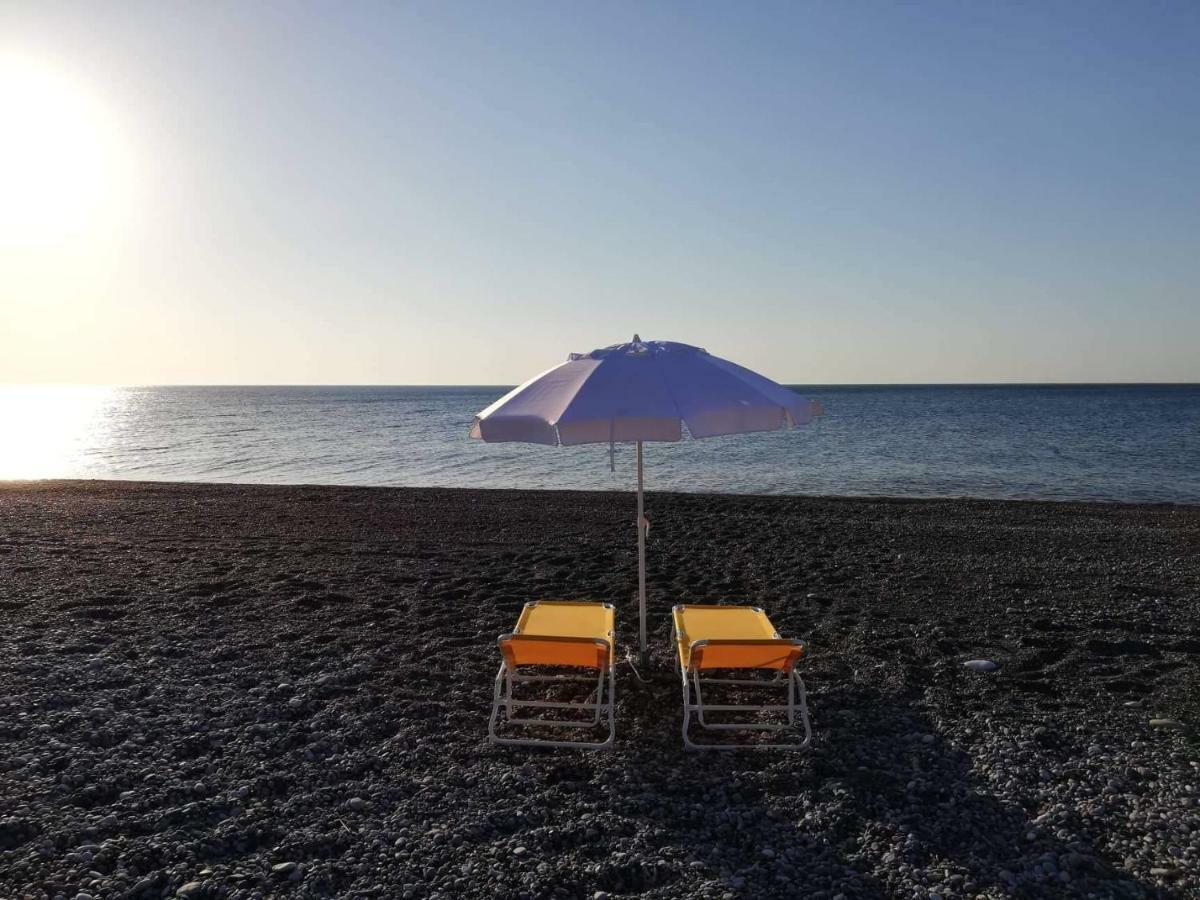 Cedrus And Sea, Beachfront House, Gennadi, Rhodes Bagian luar foto